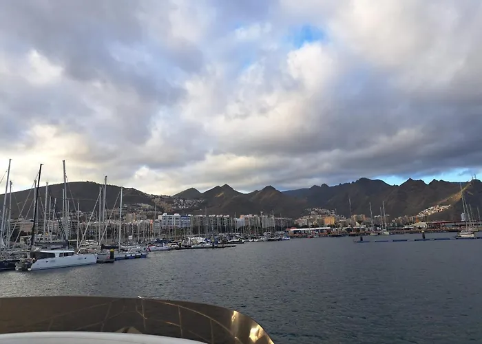 Luxury Yacht In Cruz Port Optional At Extra Cost Tour With Skipper & Stewardess, Cocktails, Food, Islandwide Pick-up And Return Santa Cruz de Tenerife
